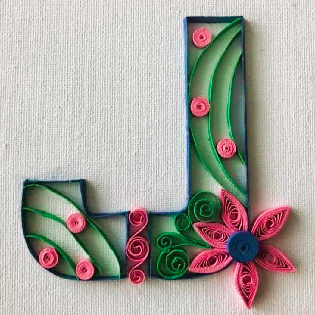 Paper quilling workshop in Calgary