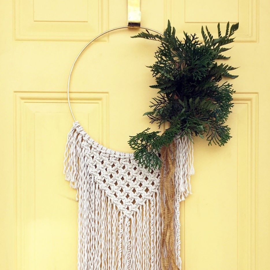 Festive Special: Macrame Wreath Hanger